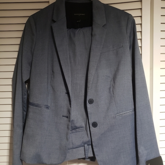 Banana Republic Other - Too small